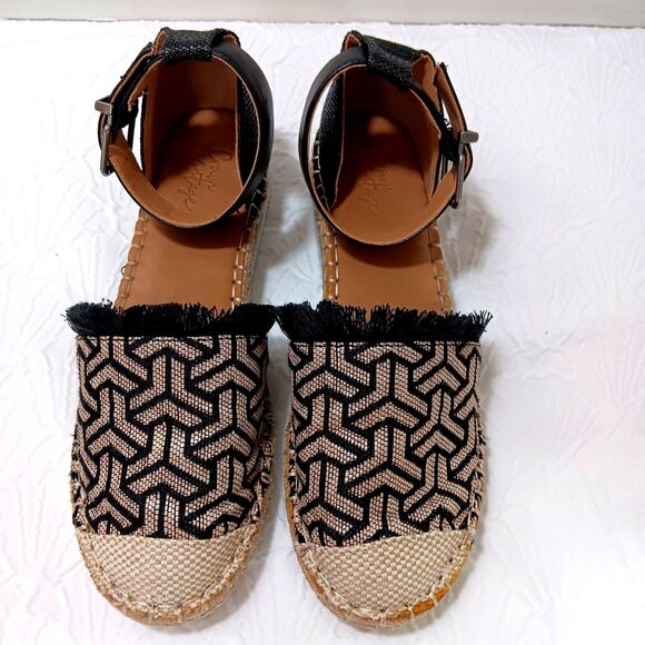 Crown Vintage Bonire 2 Women’s Sz 8.5 Black/Tan Sandal Ankle Strap Fringe Burlap - Picture 1 of 9